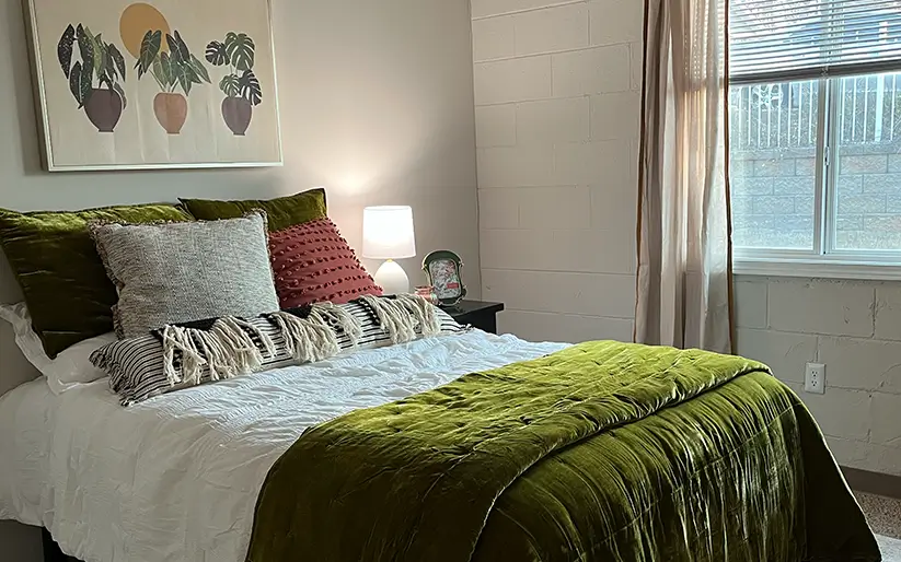 furnished apartment bedroom