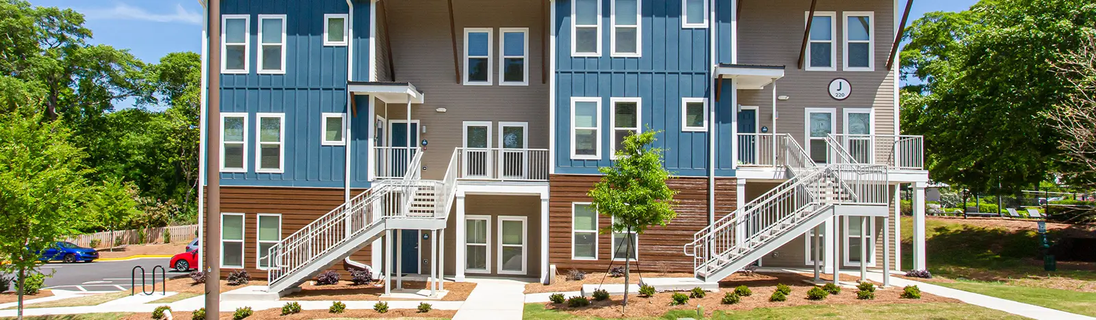 exterior of Archer Apartments